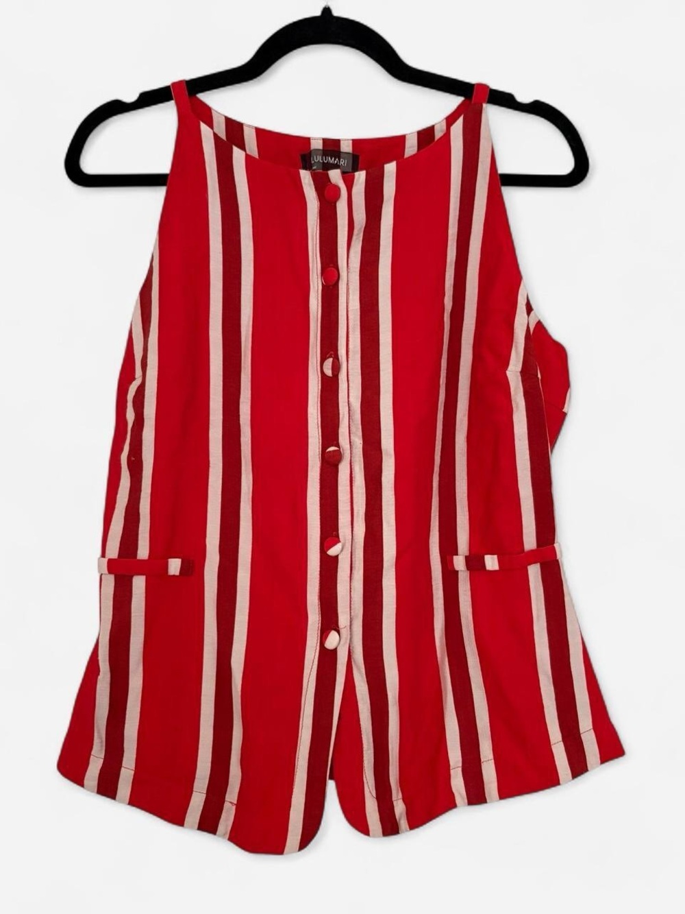 Red striped sleeveless vest style top Size M